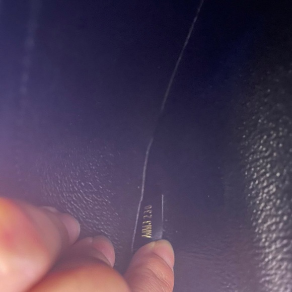 Louis Vuitton URS FISCHER Pochette - Picture 8 of 9